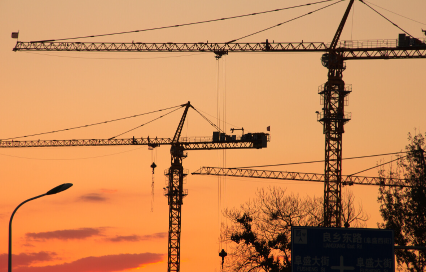 塔機(jī)監(jiān)測(cè)預(yù)防事故發(fā)生，起重機(jī)安全事故致人死亡！