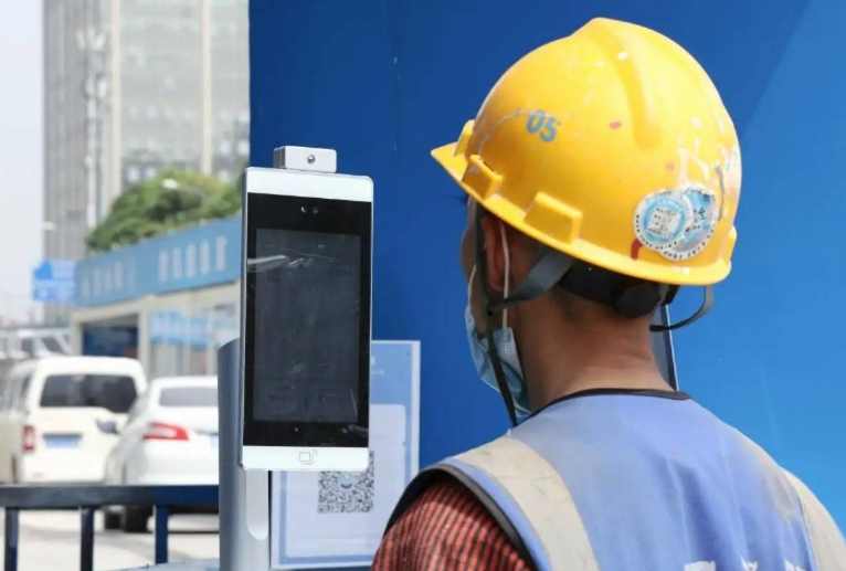 智慧工地人臉識別系統(tǒng)：提升工地安全管理的新利器！